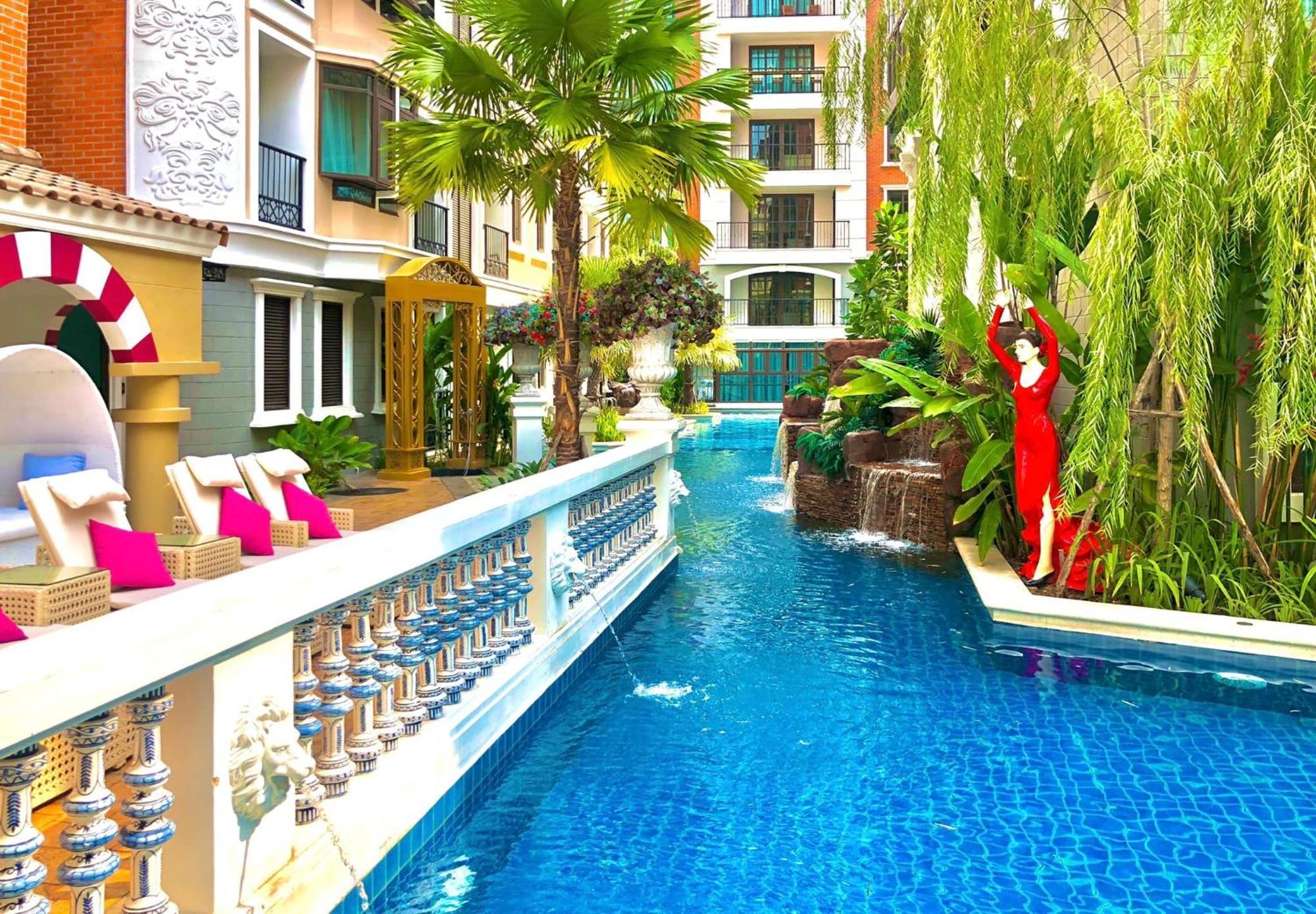 Espana Resort Jomtien Beach Pattaya Ngoại thất bức ảnh