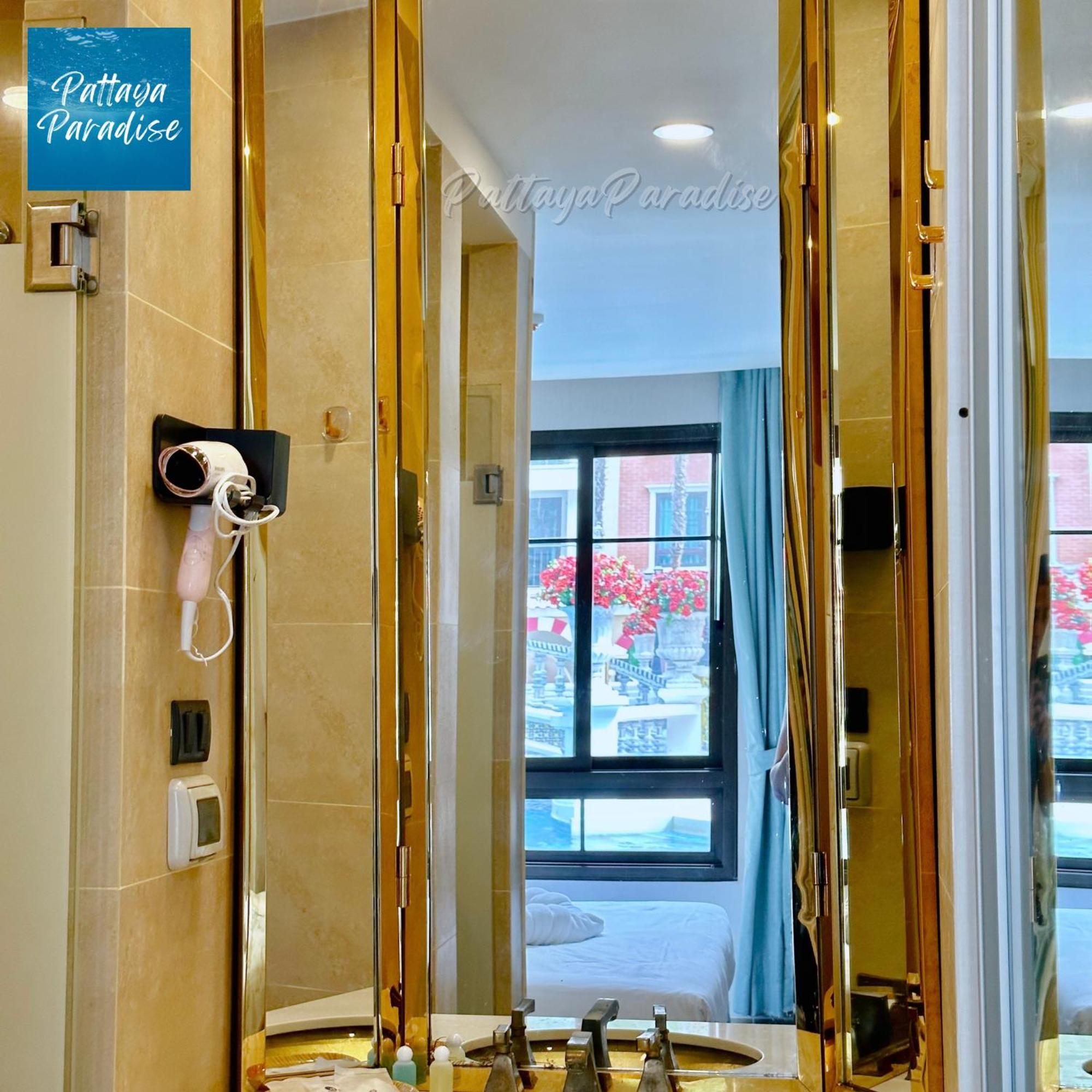 Espana Resort Jomtien Beach Pattaya Ngoại thất bức ảnh